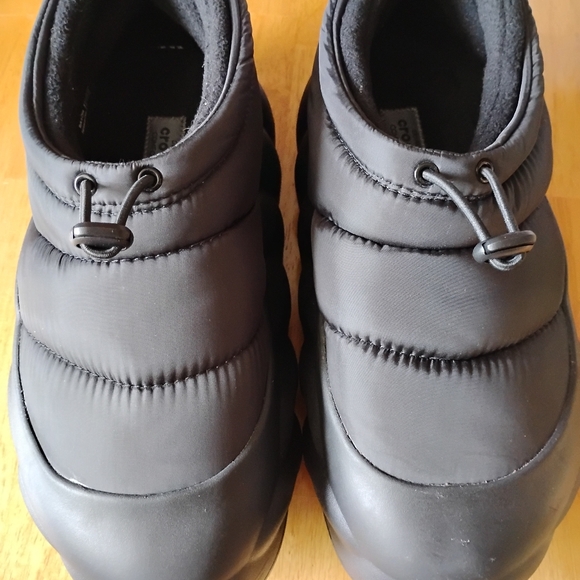 Crocs Puffer Snow Shoes - Picture 5 of 7